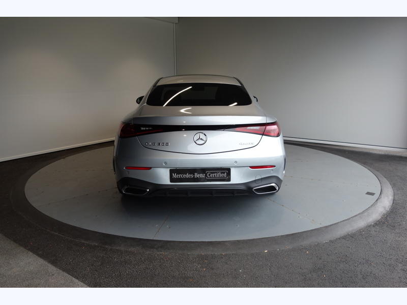 Mercedes Cle Coupe 300 4matic Amg Line