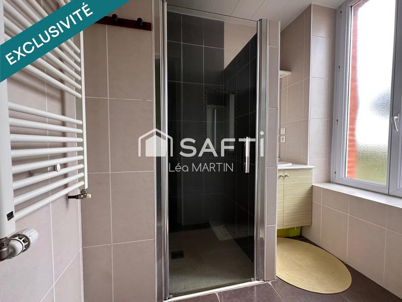 Maison - 207 m² - 9 pièces