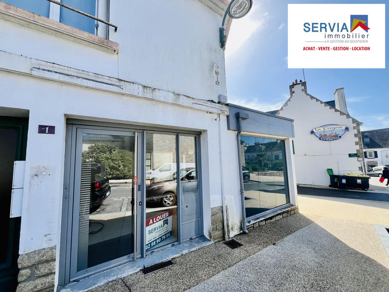 Local commercial - 98 m² - 4 pièces