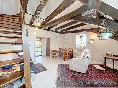 Appartement - 84 m² - 4 pièces