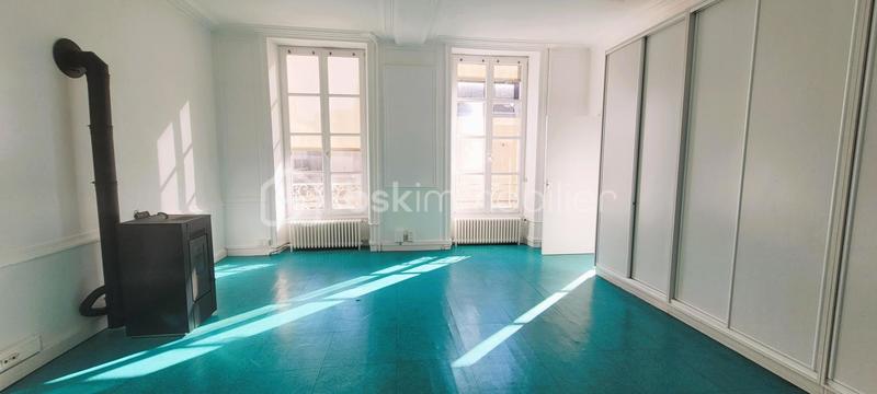 Immeuble - 413 m² - 15 pièces