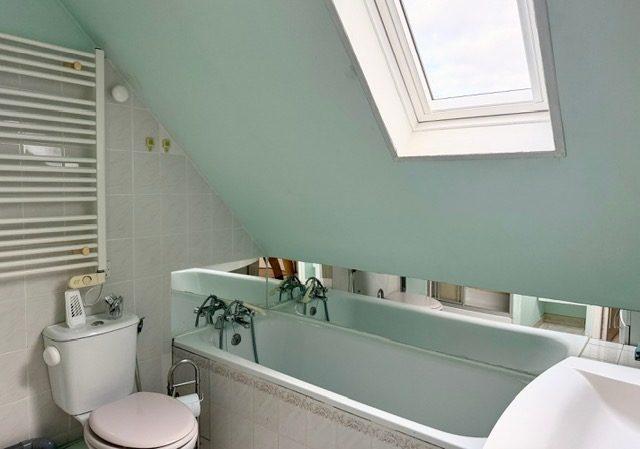 Maison - 87 m² - 5 pièces