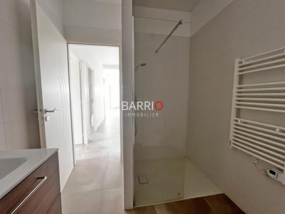 Appartement - 57 m² - 3 pièces