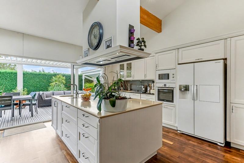 Maison - 211 m² - 5 pièces