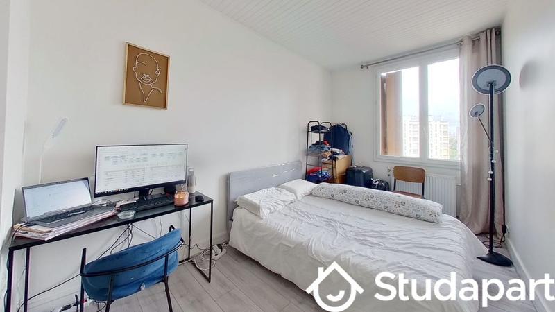 Chambre - 63 m² - 1 pièce