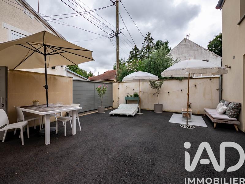 Maison - 142 m² - 5 pièces