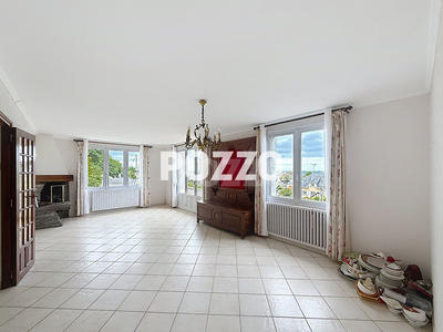 Maison - 120 m² - 6 pièces