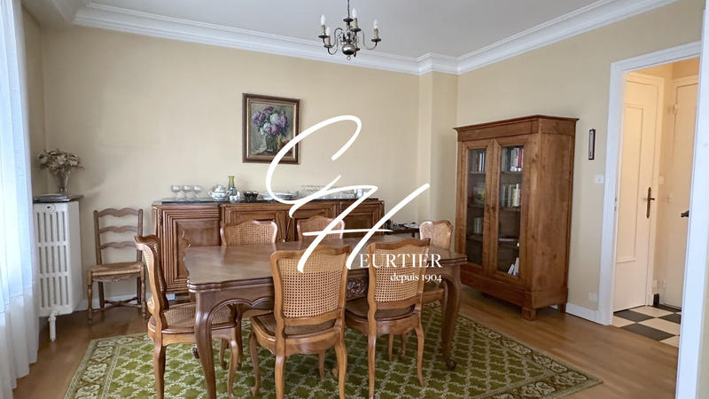 Appartement - 88 m² - 3 pièces