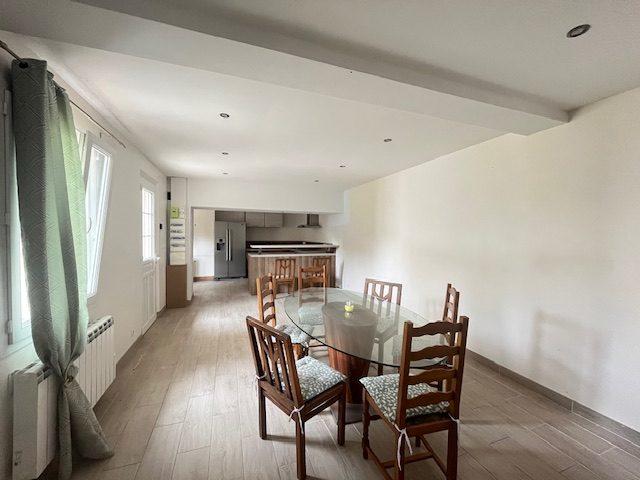 Maison - 100 m² - 6 pièces