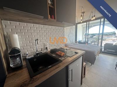 Studio - 13 m² - 1 pièce