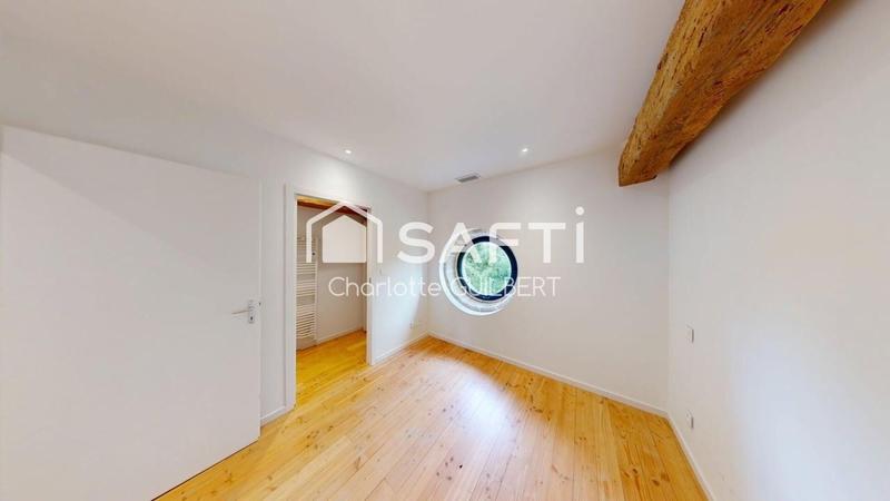 Maison - 265 m² - 6 pièces