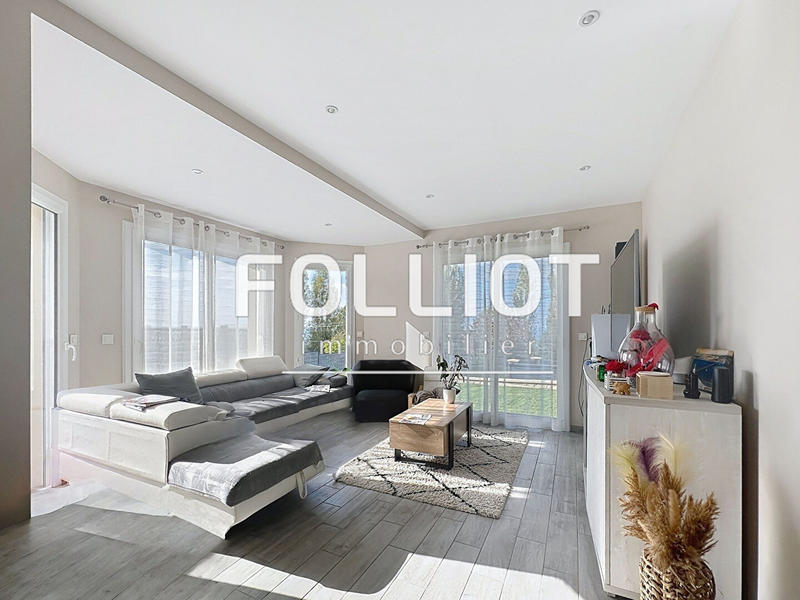 Maison - 158 m² - 6 pièces