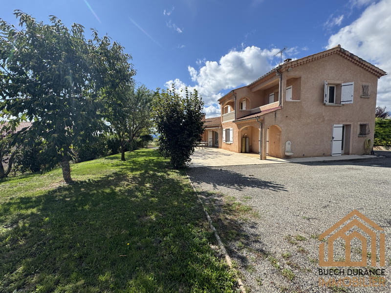 Maison - 155 m² - 5 pièces