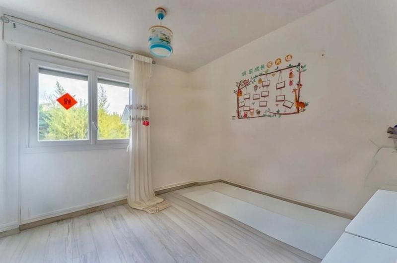 Duplex - 80 m² - 4 pièces