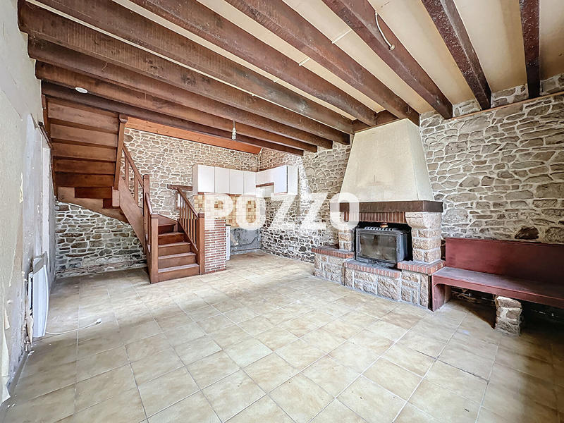 Maison - 104 m² - 5 pièces