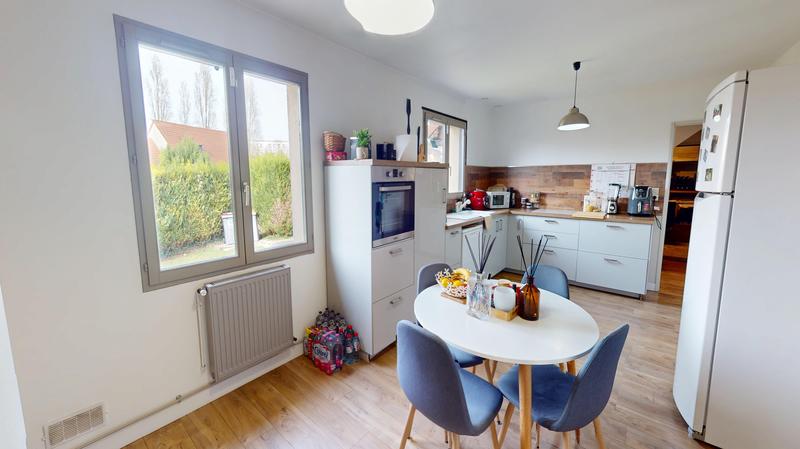 Maison - 138 m² - 6 pièces