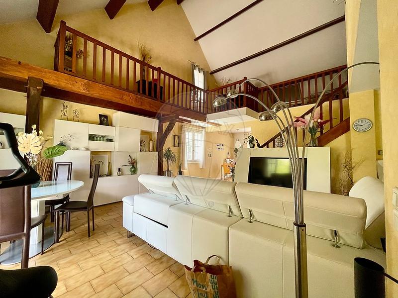 Maison - 138 m² - 7 pièces