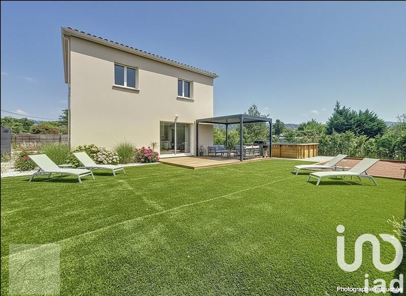 Maison - 100 m² - 4 pièces