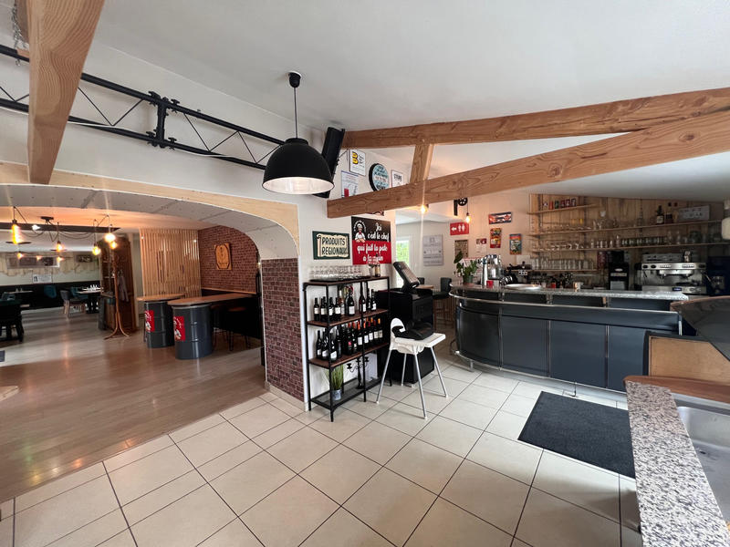 Local commercial - 418 m²