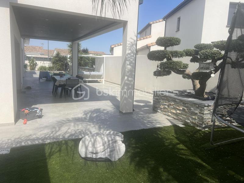 Maison - 170 m² - 5 pièces