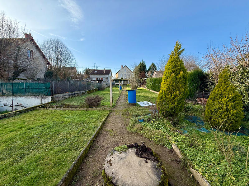 Maison - 92 m² - 5 pièces