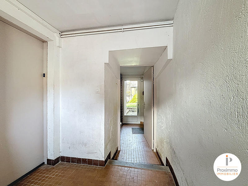 Immeuble - 84 m² - 5 pièces