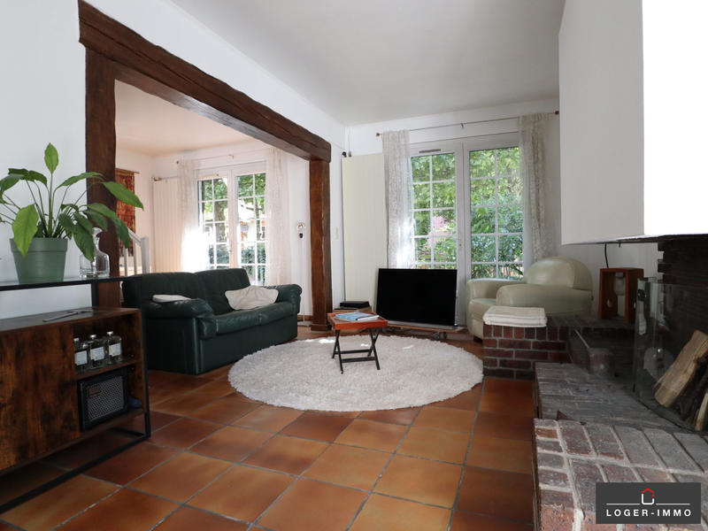 Maison - 148 m² - 8 pièces