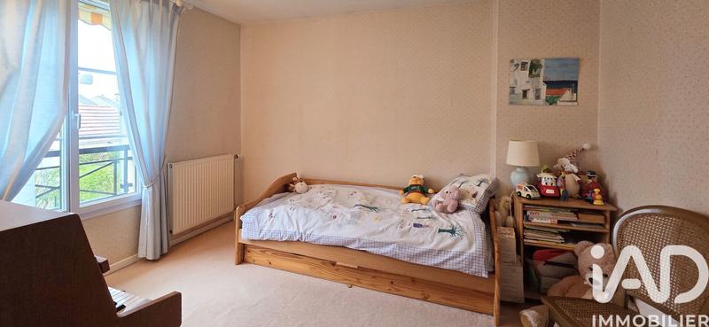 Maison - 135 m² - 7 pièces