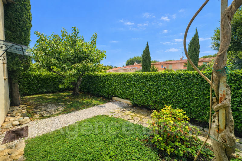 Maison - 161 m² - 6 pièces