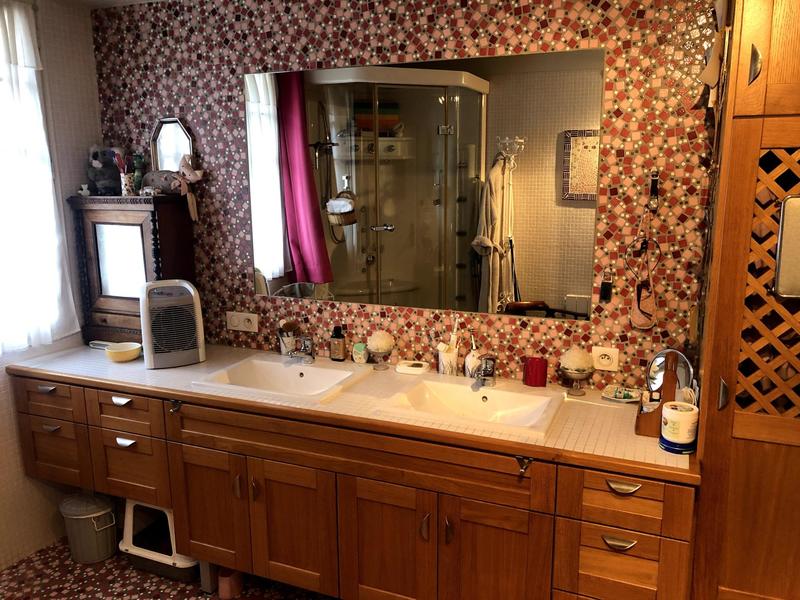 Maison - 262 m² - 12 pièces