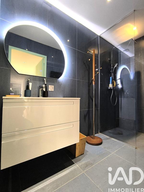 Maison de maîtres - 270 m² - 7 pièces