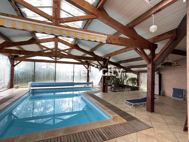 Maison - 184 m² - 5 pièces