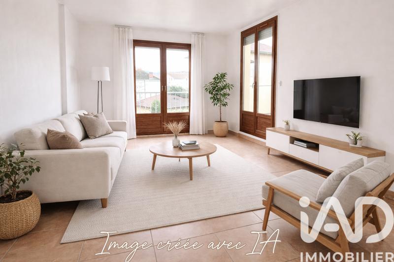 Appartement - 81 m² - 4 pièces