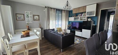 Appartement - 77 m² - 4 pièces