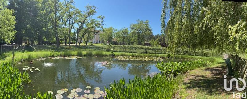 Maison - 729 m² - 23 pièces