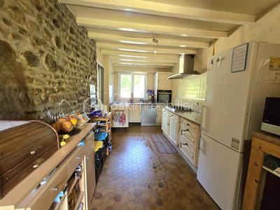 Maison ancienne - 199 m² - 6 pièces