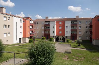 Appartement - 75 m² - 3 pièces