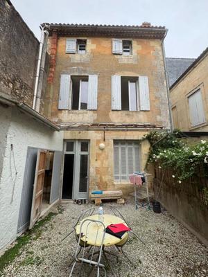 Immeuble - 167 m² - 7 pièces