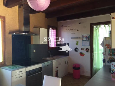 Maison - 450 m² - 20 pièces