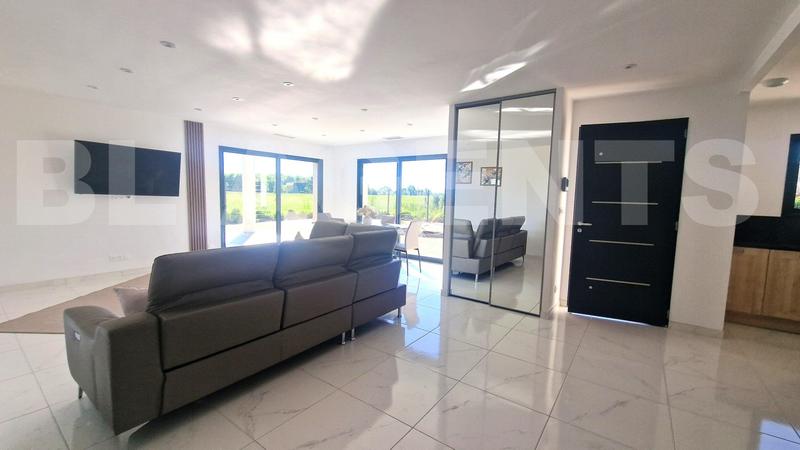 Maison - 135 m² - 5 pièces