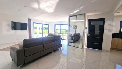 Maison - 135 m² - 5 pièces