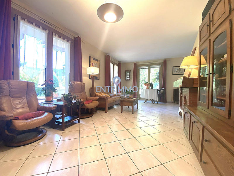 Maison - 162 m² - 6 pièces