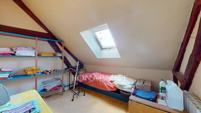 Maison - 246 m² - 8 pièces