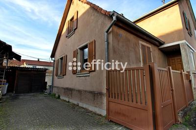 Maison - 94 m² - 4 pièces