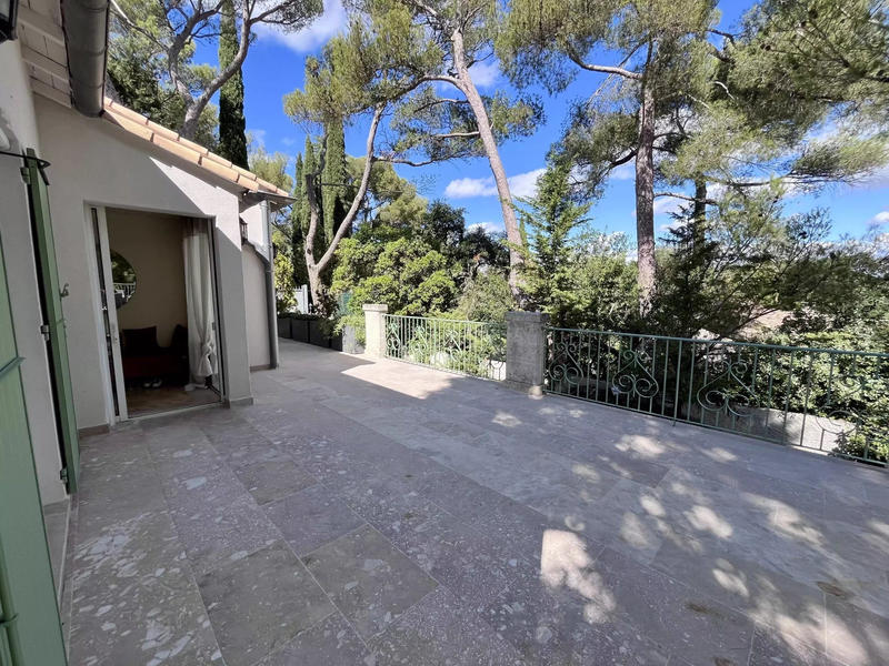 Maison - 170 m² - 6 pièces