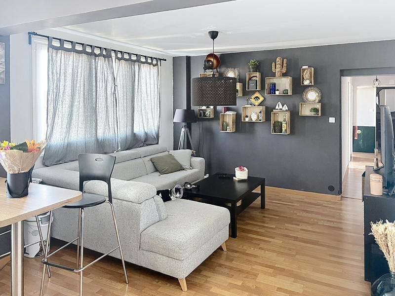 Appartement - 79 m² - 4 pièces