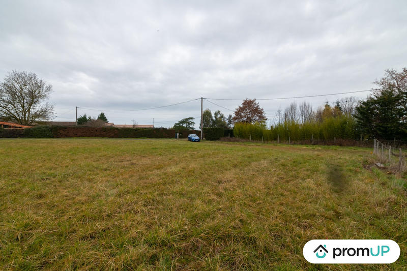 Terrain de loisirs - 2 078 m²