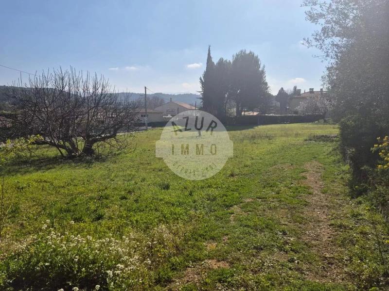 Terrain constructible - 625 m²