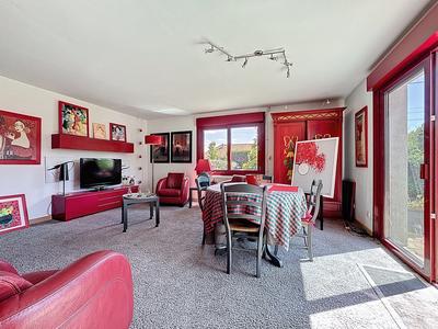 Maison traditionnelle - 150 m² - 6 pièces