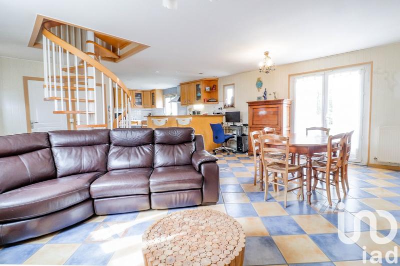 Maison - 111 m² - 4 pièces